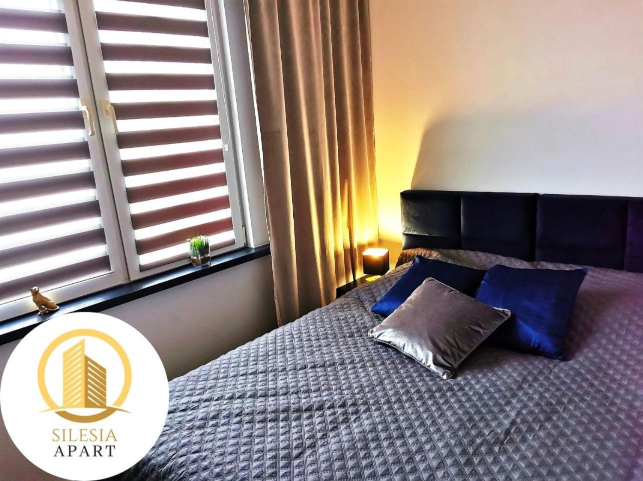 Apartament Granatowy Tychy Exteriör bild